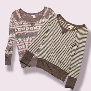 2 Victoria's Secret Long Sleeve Shirts (Thermal-Like) XS